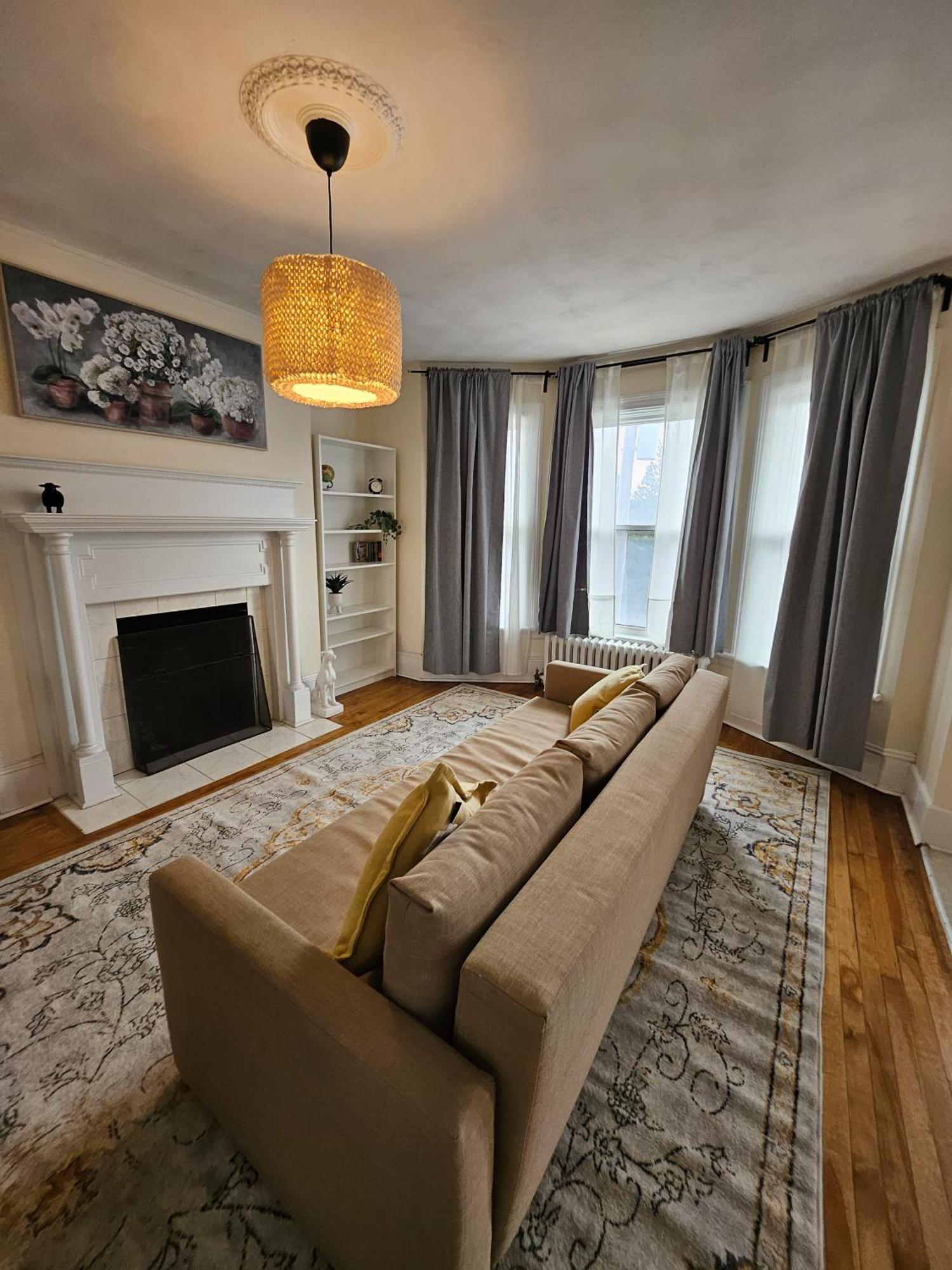 Ottawa Downtown Cozy Guesthouse エクステリア 写真