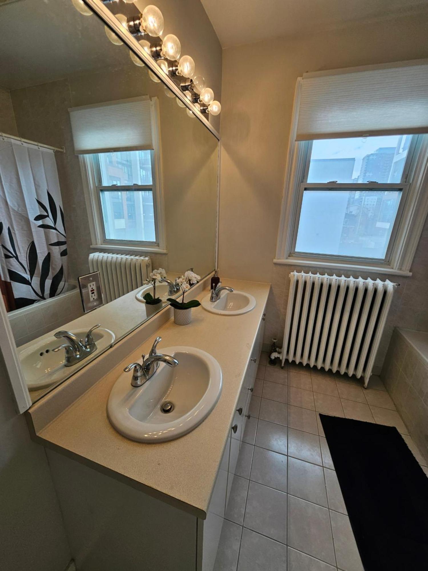 Ottawa Downtown Cozy Guesthouse エクステリア 写真