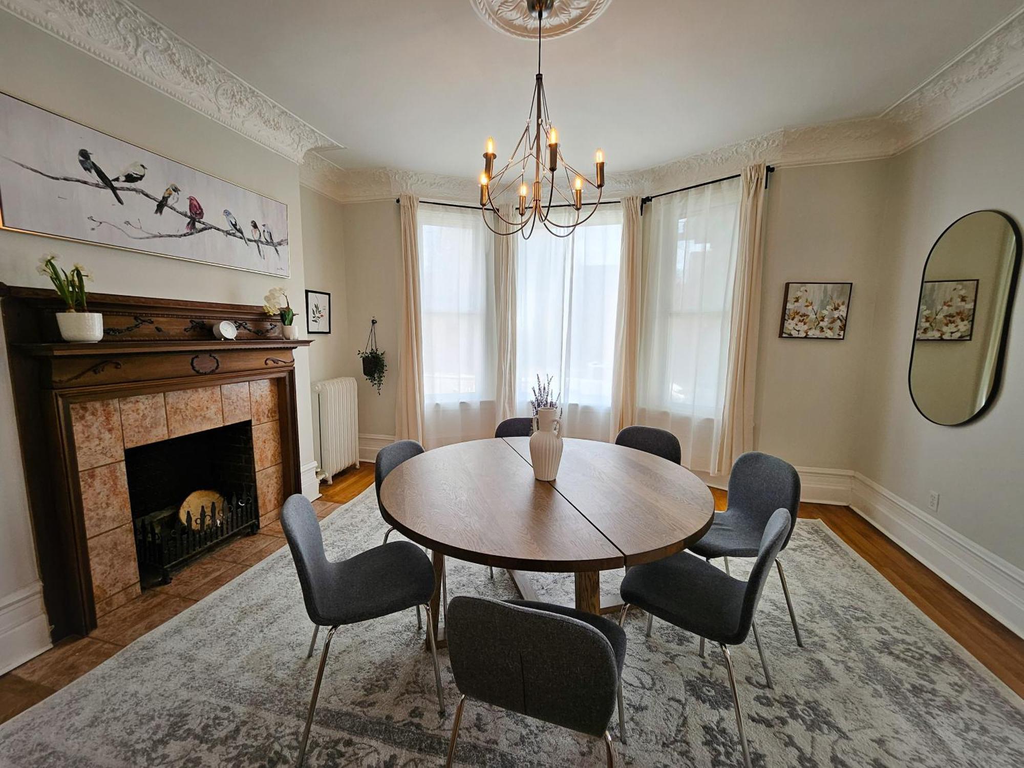 Ottawa Downtown Cozy Guesthouse エクステリア 写真