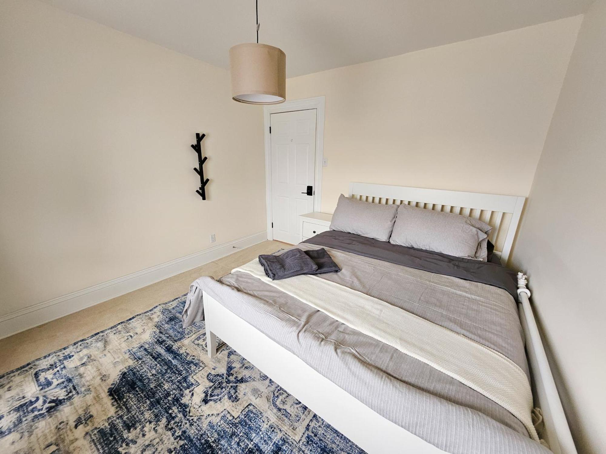 Ottawa Downtown Cozy Guesthouse エクステリア 写真